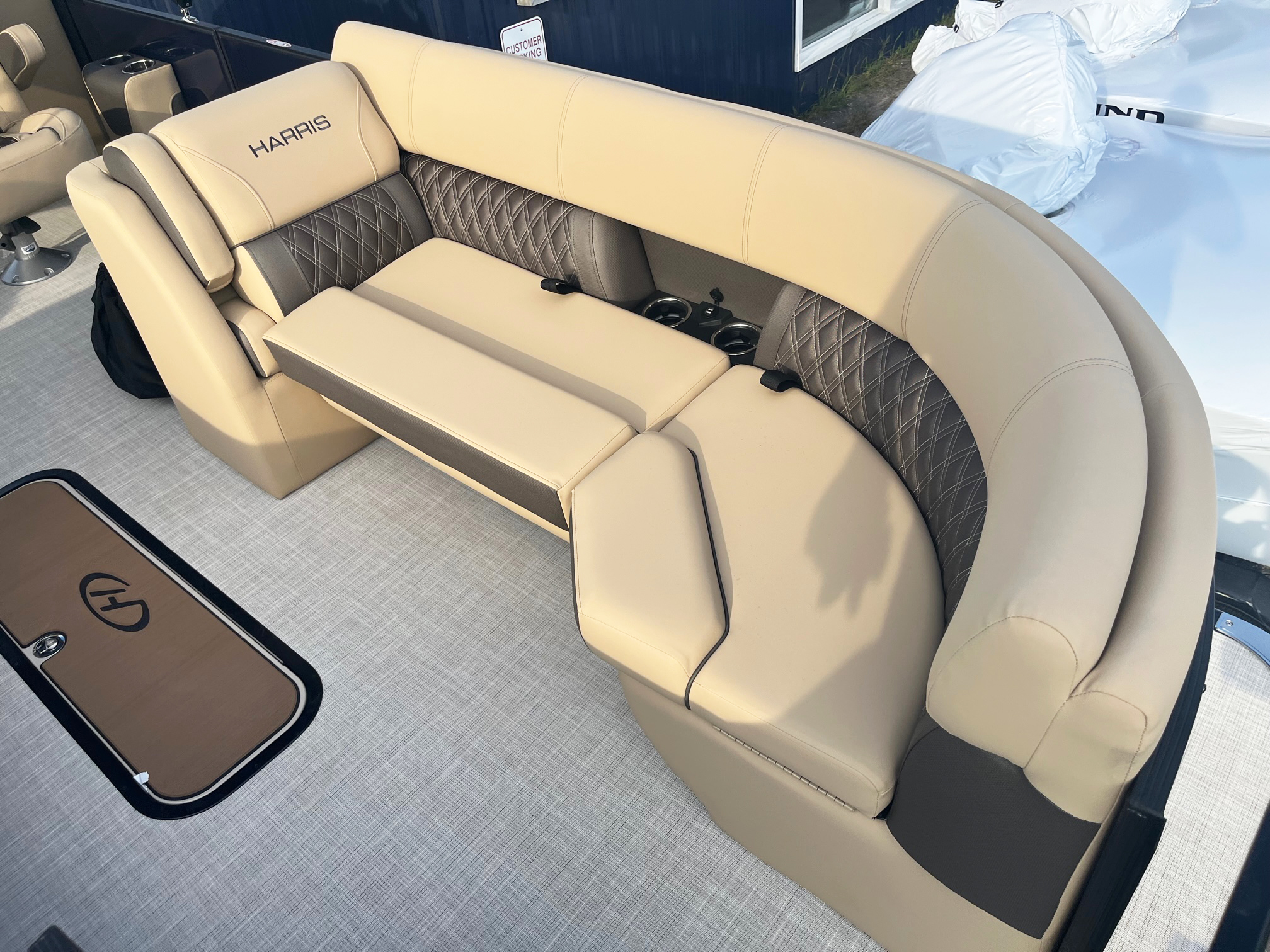 2023 Harris Sunliner 230 with 200HP Mercury - Photo 8